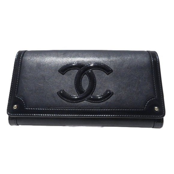 CHANEL Black Leather Coco Mark Wallet - Picture 1 of 9
